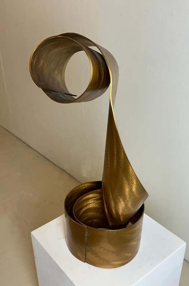 "Golden Wave" Minimalist Vertical Fluid Sculpture by Lila Katzen